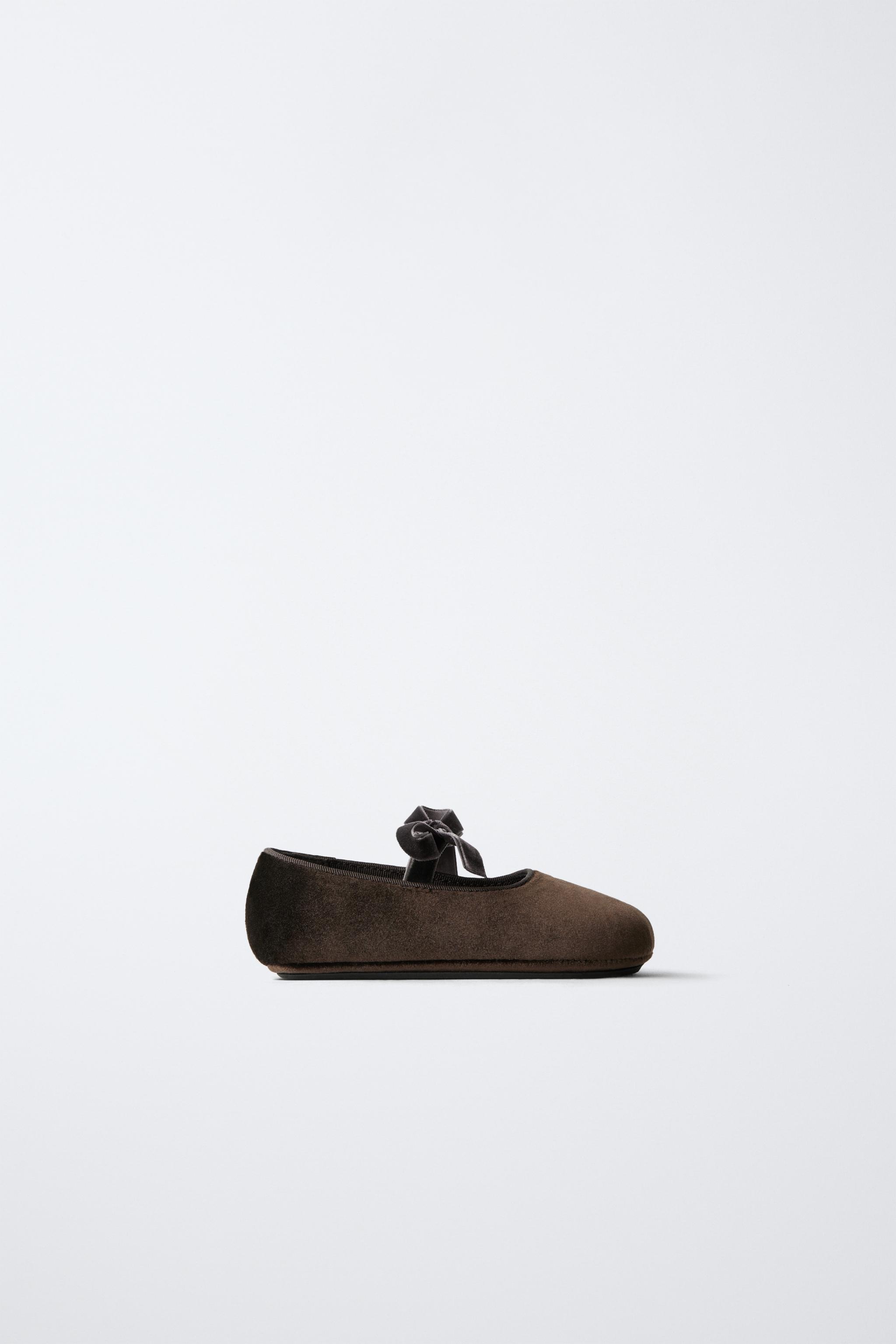 BALLET FLATS WITH BOW